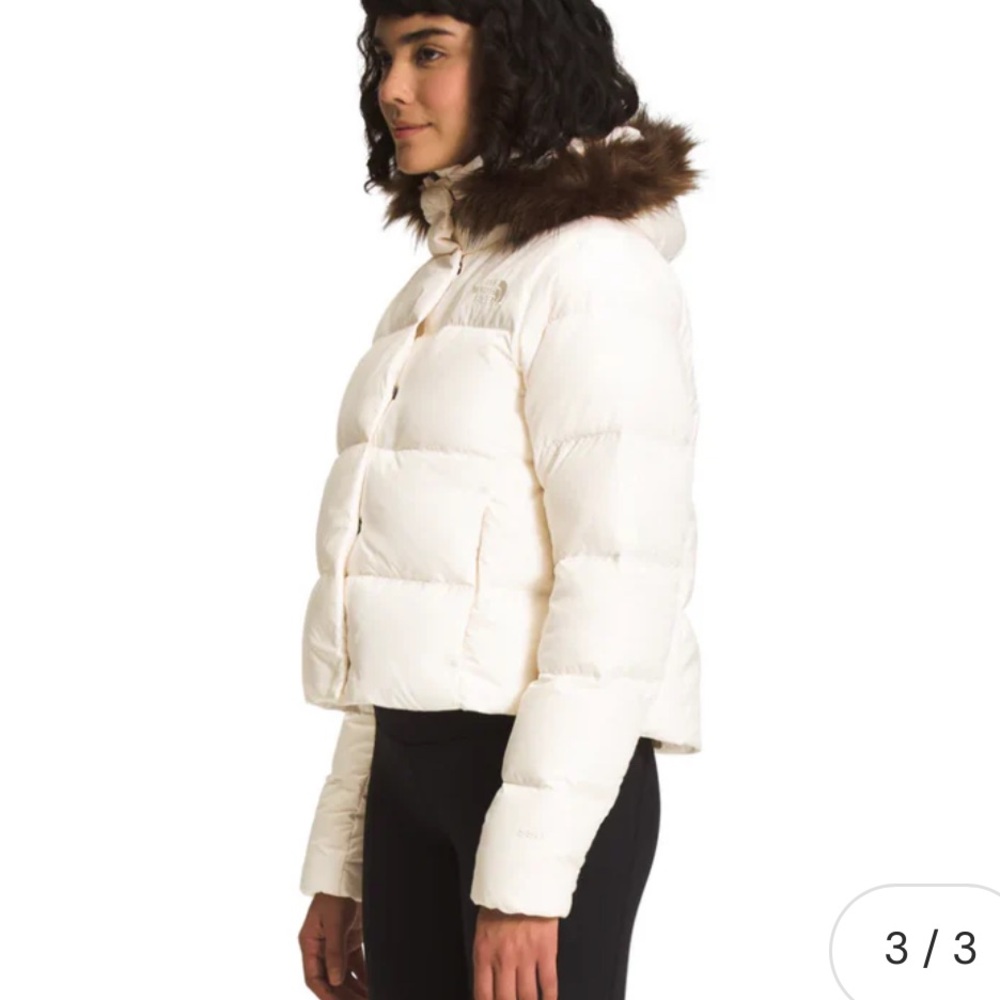 NWT North Face Women's New Dealio Down Short Jacket - White - Size Small - Picture 3 of 5